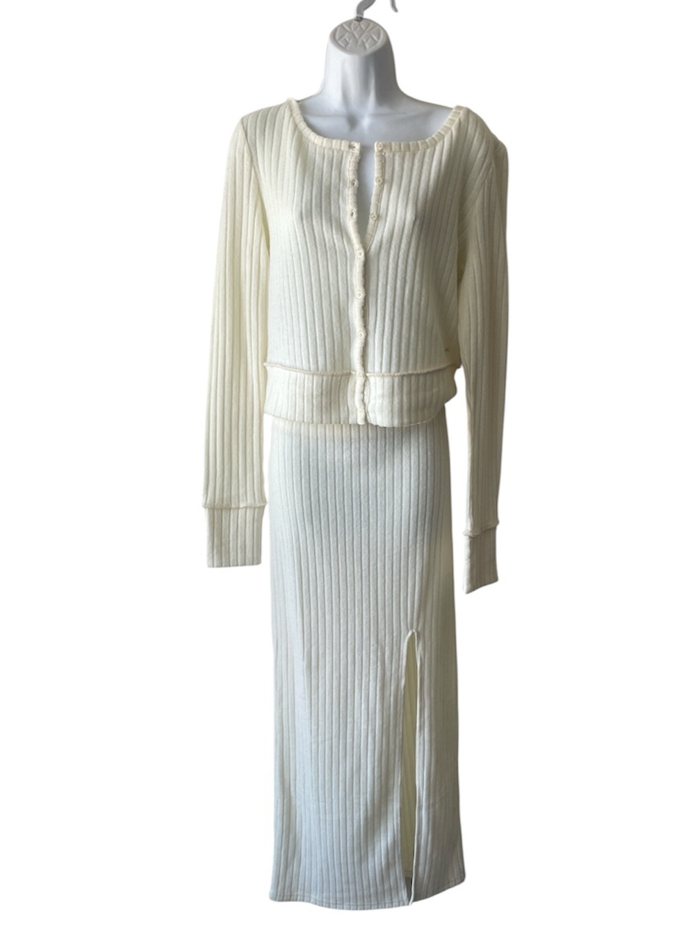 Urban Outfitters Out From Under Ribbed Knit Top in Cream (set top and skirt)
